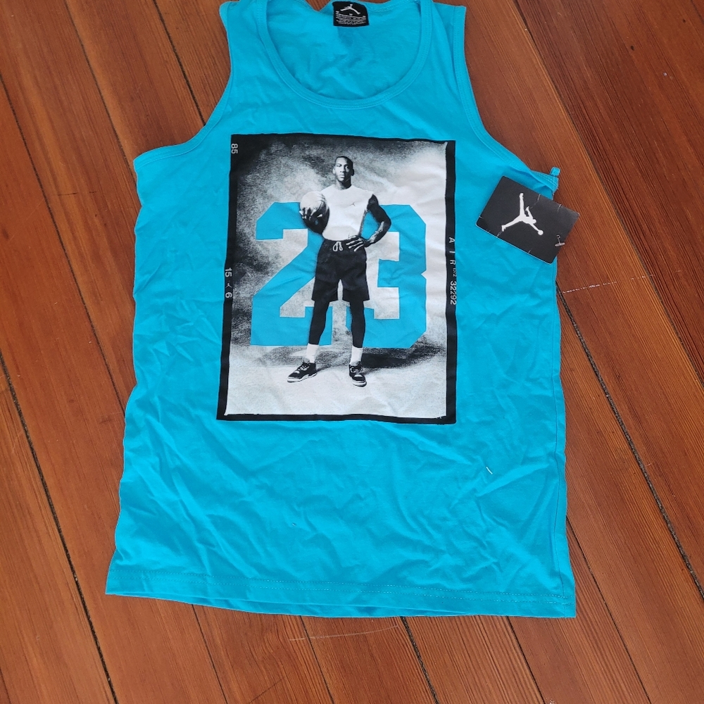 Jordan shirt